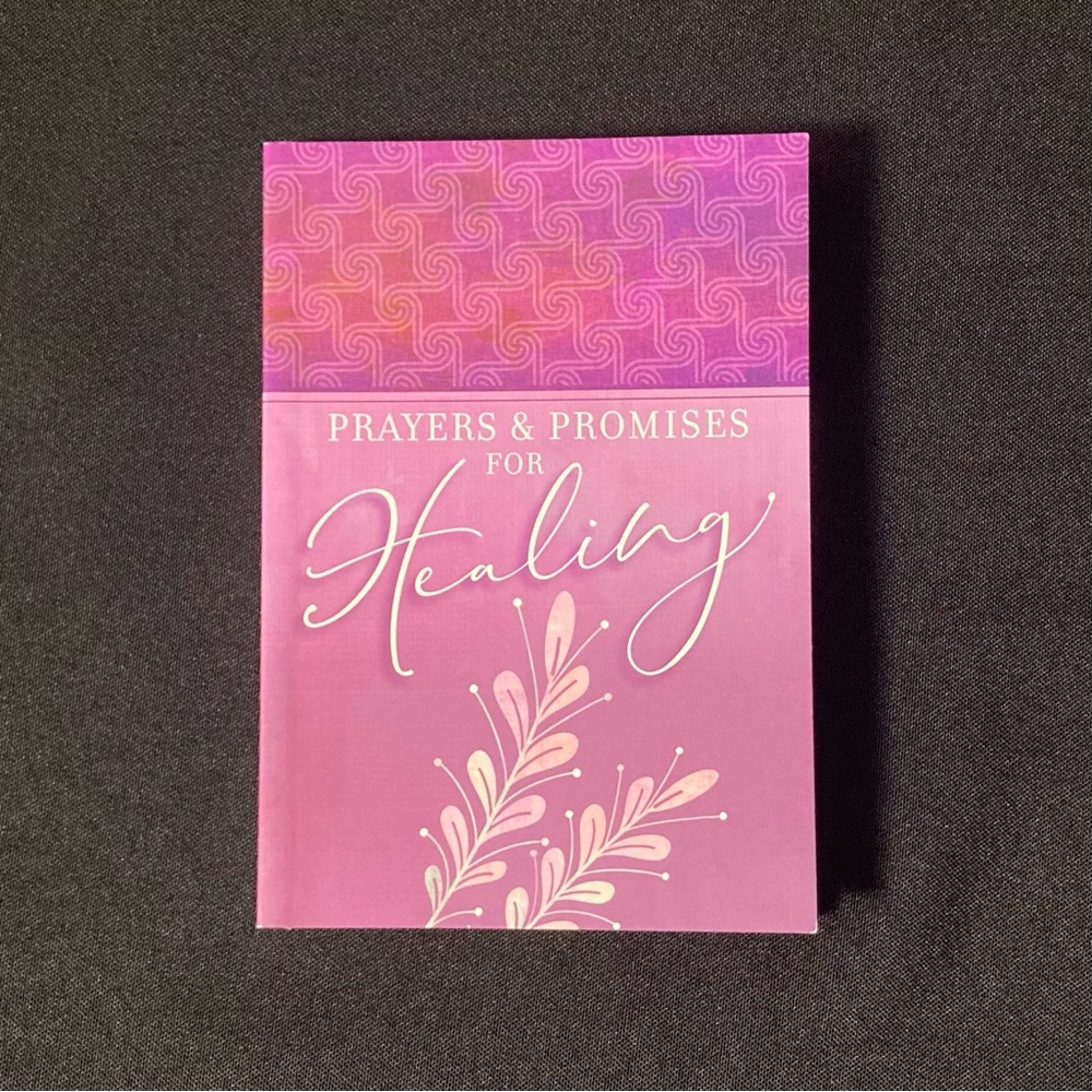 ⭐️ Prayers & Promises for Healing by Joan Hunter Paperback